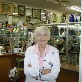 Lemon Grove Antique Mall - the owner, Nadine - Antiques Near Me - Lemon Grove, California Lemon Grove Antique Mall - the owner, Nadine - Antiques Near Me - Lemon Grove, California