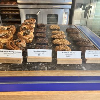 Juniper - Didn't try the cookies but they looked tasty. The brownie was GF - Coffee & Tea Near Me - San Francisco, California