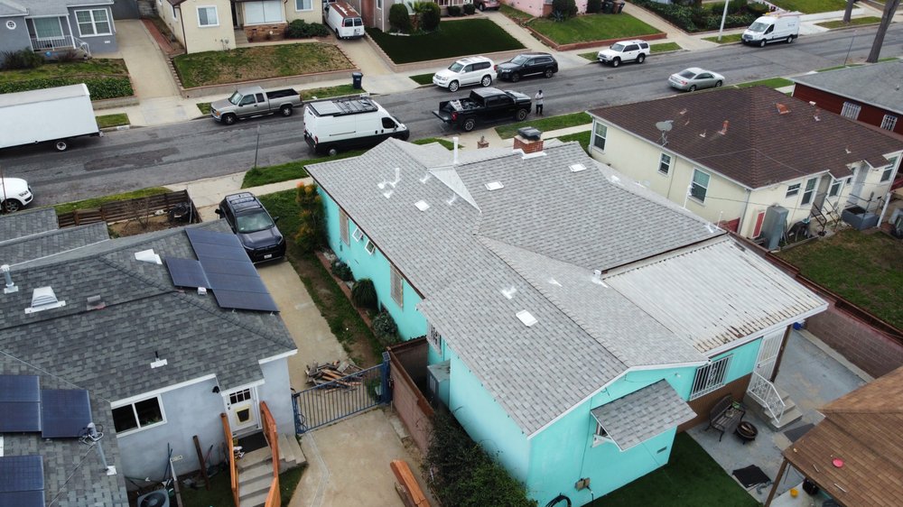 Slide of Grand Canyon Roofing