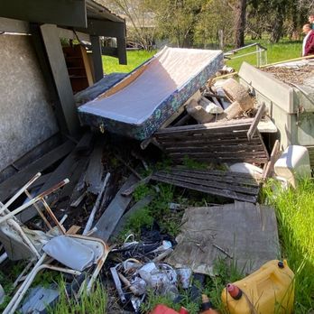 Charlie Chucks It - Junk Removal & Hauling Near Me - Sonoma, California Charlie Chucks It - Junk Removal & Hauling Near Me - Sonoma, California