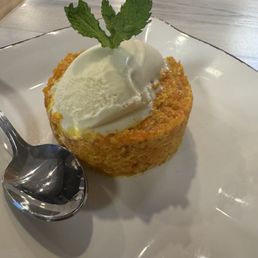 Carrot Pudding with Vanilla Ice Cream Carrot Pudding with Vanilla Ice Cream