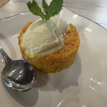 Metro Spice - Carrot Pudding with Vanilla Ice Cream - Indian Near Me - Washington, DC, District of Columbia Metro Spice - Carrot Pudding with Vanilla Ice Cream - Indian Near Me - Washington, DC, District of Columbia