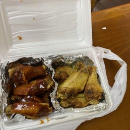 Honey BBQ and Lemon pepper Buffalo Wings Honey BBQ and Lemon pepper Buffalo Wings