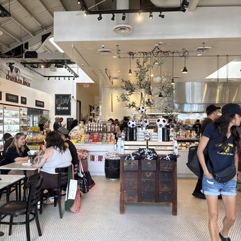 Joan's on Third - Inside - Breakfast & Brunch Near Me - Studio City, California