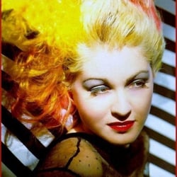 DEWOLF'S - Cyndi Lauper