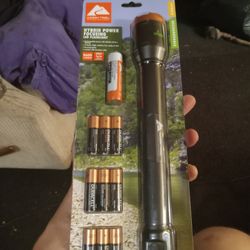 Pawn America - Ozark trail hybrid power focusing led flashlight