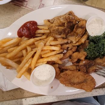 Hurricane Seafood Restaurant - My fresh catch cooked to perfection! - Seafood Near Me - St Pete Beach, Florida Hurricane Seafood Restaurant - My fresh catch cooked to perfection! - Seafood Near Me - St Pete Beach, Florida