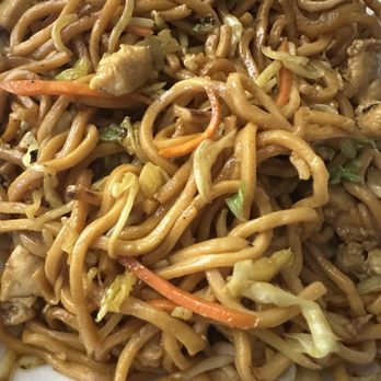 Heng Fat - Chicken chow mein - Chinese Near Me - Sacramento, California Heng Fat - Chicken chow mein - Chinese Near Me - Sacramento, California