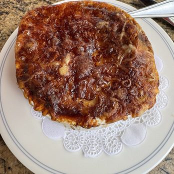 Mon Ami Gabi - Onion Soup au Gratin - French Near Me - Las Vegas, Nevada Mon Ami Gabi - Onion Soup au Gratin - French Near Me - Las Vegas, Nevada