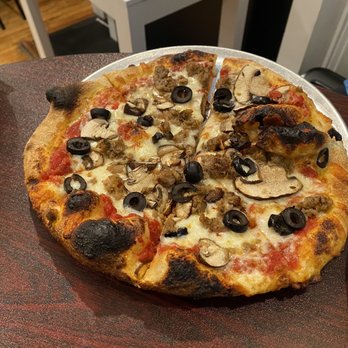 Tipsy Tomato - Italian sausage, mushrooms, black olives personal pizza - Pizza Near Me - Rocky Mount, North Carolina Tipsy Tomato - Italian sausage, mushrooms, black olives personal pizza - Pizza Near Me - Rocky Mount, North Carolina