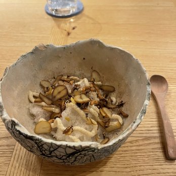 MĀZE - Banana nut kakigōri (shave ice) - New American Near Me - Honolulu, Hawaii