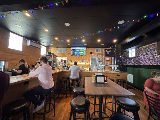 MoJoe's Burger Joint by null