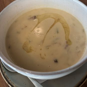 Trani's Dockside Station - Clam chowder - Seafood Near Me - San Pedro, California Trani's Dockside Station - Clam chowder - Seafood Near Me - San Pedro, California