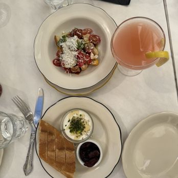 Chez Billy Sud - French Near Me - Washington, DC, District of Columbia