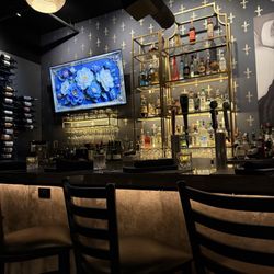 Italica - Bar seating