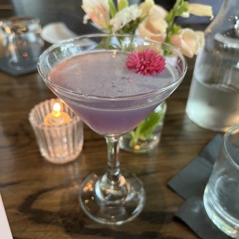 Hendrix - The Violet Hour - Bars Near Me - Columbia, South Carolina