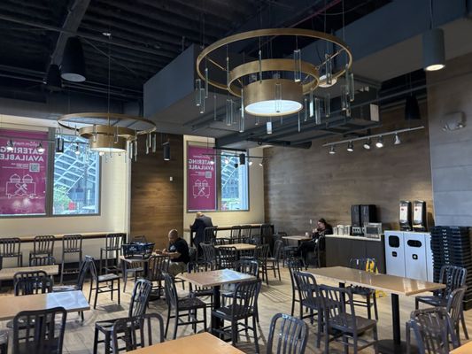 Plum Market – Ally Detroit Center by null