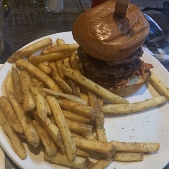 Dirty Oscar's Annex - Backyard Burger - Pubs Near Me - Tacoma, Washington Dirty Oscar's Annex - Backyard Burger - Pubs Near Me - Tacoma, Washington