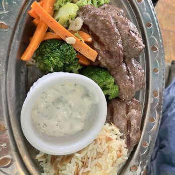 Calamari Bistro & Bar - Mediterranean Near Me - Livermore, California