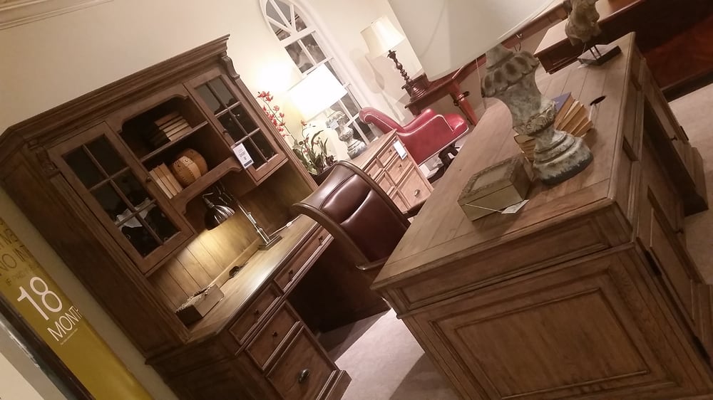 Havertys Furniture