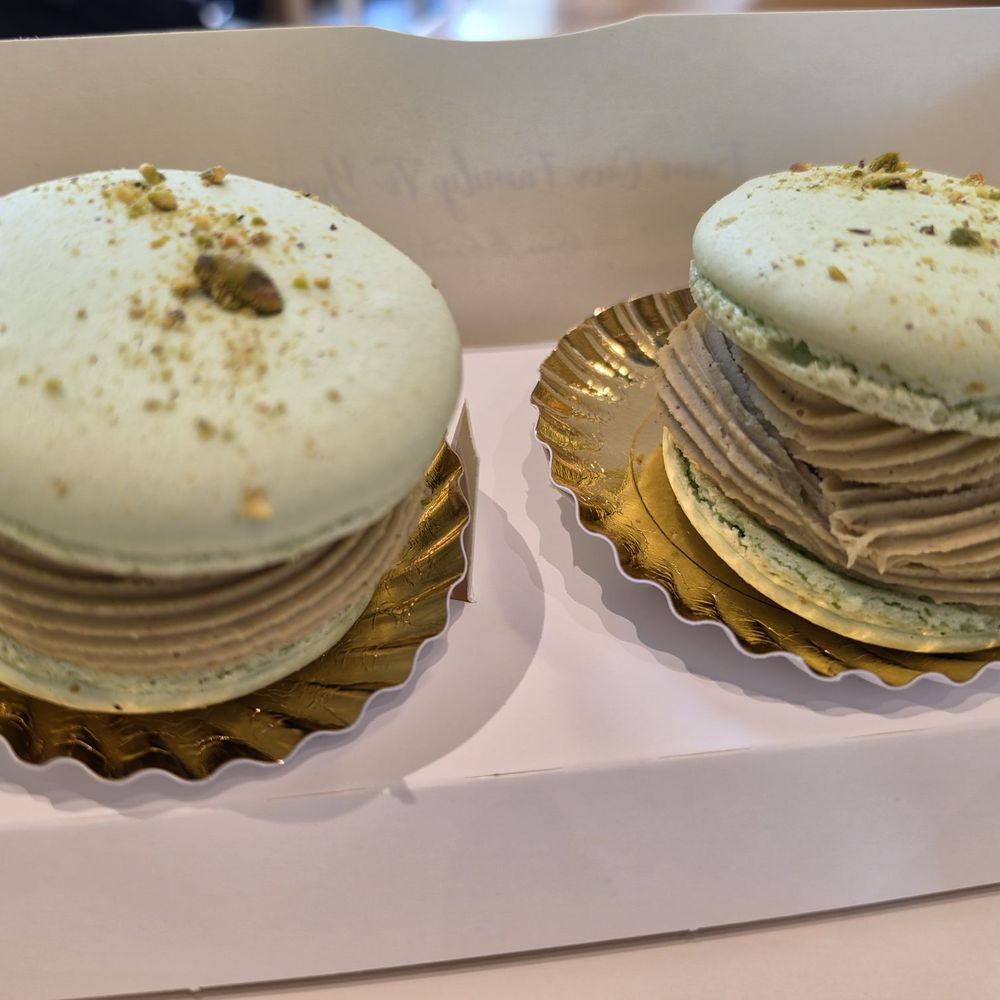 Porto's Bakery and Cafe - Pistachio chocolate macaroon - Bakeries Near Me - Northridge, California Porto's Bakery and Cafe - Pistachio chocolate macaroon - Bakeries Near Me - Northridge, California