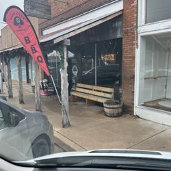 Five Oaks BBQ - Exterior (neater on the inside)