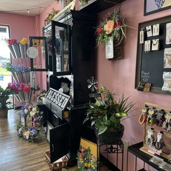 Blush Flowers & Gifts - Gifts - Florists Near Me - Bixby, Oklahoma Blush Flowers & Gifts - Gifts - Florists Near Me - Bixby, Oklahoma