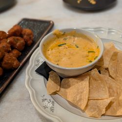 Electric Gravy Mumbai Bar & Canteen - Queso and cauliflower bites