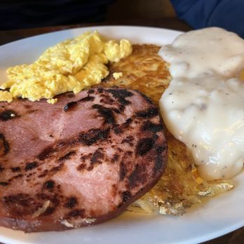 The Harvest depot - Biscuits and gravy - American Near Me - La Pine, Oregon