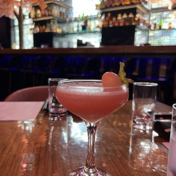 Ten Sushi - Sushi Bars Near Me - Houston, Texas