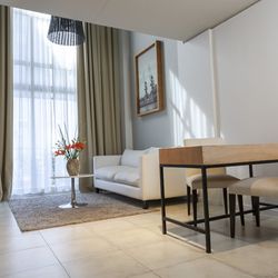 Urbanica The Suites Hotel - Urbanica The Suites