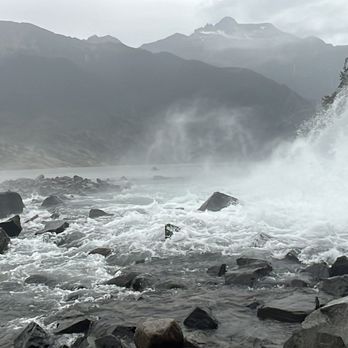 Mendenhall Glacier Visitor Center - Visitor Centers Near Me - Juneau, Alaska