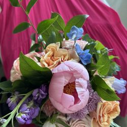 Flourish Flowers & Gifts - Flowers