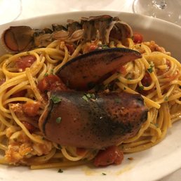 Linguini with lobster