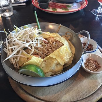 Rim Tanon - Pad Thai - Thai Near Me - Houston, Texas
