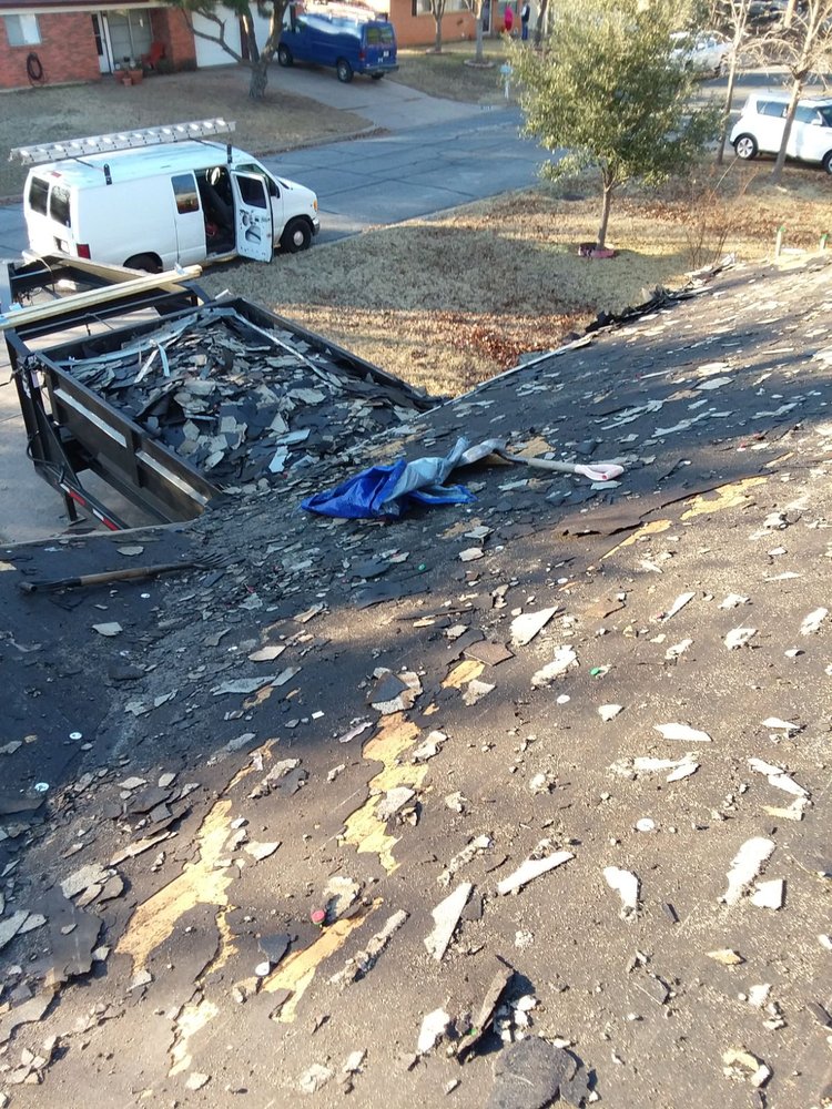 Slide of Torres Roofing & Lawn Services