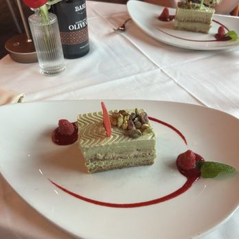 Bari Ristorante - Italian Near Me - Houston, Texas