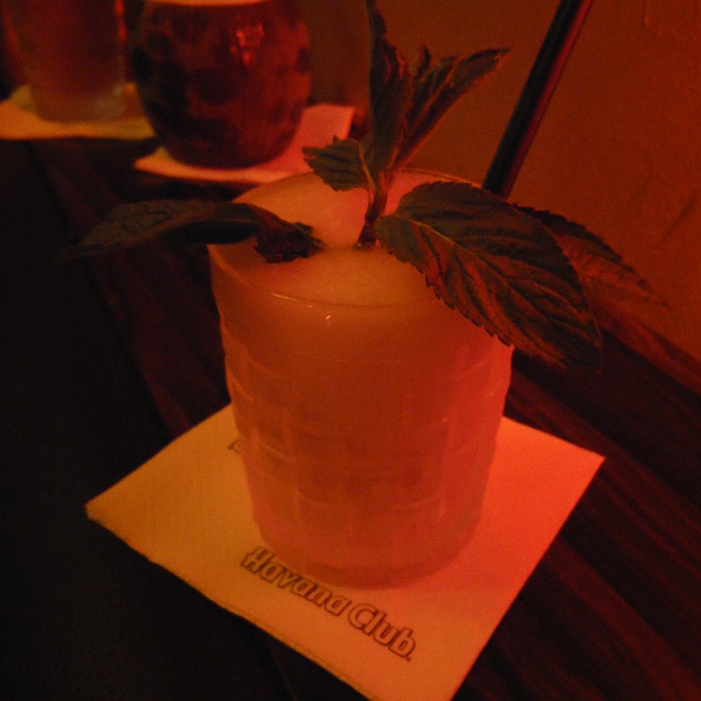 Die Blume von Hawaii - Something non-alcoholic..not sure what :D - Cocktail Bars Near Me - Nuremberg, BY