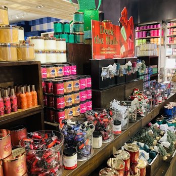 Bath & Body Works - Candle Stores Near Me - Leesburg, Virginia Bath & Body Works - Candle Stores Near Me - Leesburg, Virginia