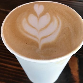 Bloom Coffee & Kitchen - Vanilla latte - Coffee & Tea Near Me - Roseville, California