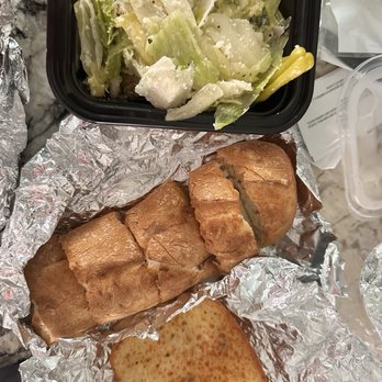 Campisi's Restaurant - Side salad and bread - Italian Near Me - Dallas, Texas
