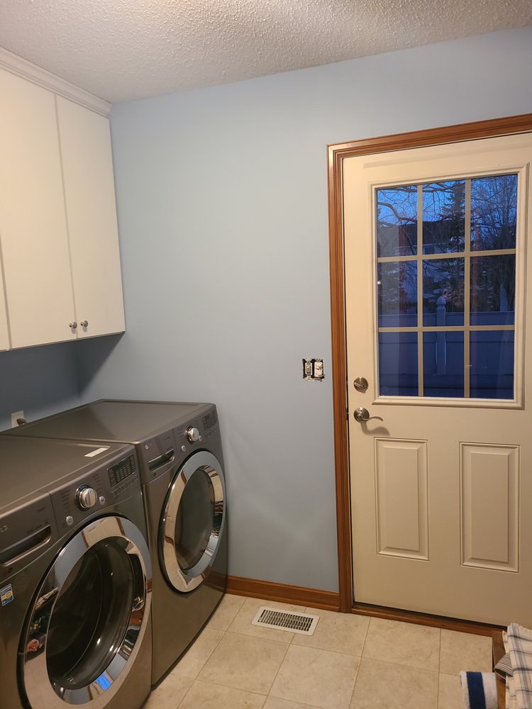 DARLING PAINT INC