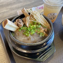 District 5 - Stone bowl soup