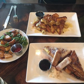 Farmer's Table - New American Near Me - La Mesa, California