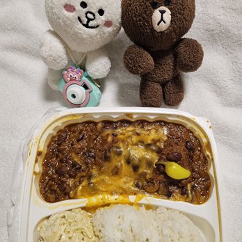 Zippy's Mililani - Chili burrito plate comes with macaroni salad and two scoops of rice! - Diners Near Me - Mililani, Hawaii