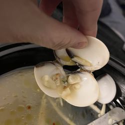 Roma Ristorante Italiano - Teeny tiny clams with big ol' chunks of garlic.  I guess actually dicing the garlic required too much effort.  Yuck