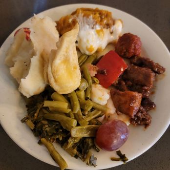 Chow’s Country Buffet - Ham and sweet potatoes, green beans, collard greens, a delicious grape, Beijing beef, and the soggiest Krab Rangoon I have ever spat out. - Buffets Near Me - Jacksonville, Florida