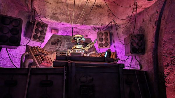 Oga's Cantina at the Walt Disney World Resort by null