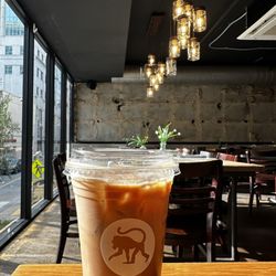 Frothy Monkey - Tuttle latte