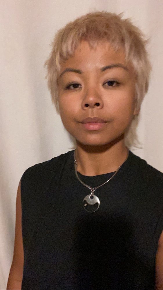 BLEACH LONDON Updated June 2024 10 Photos 8024 W 3rd St, Los